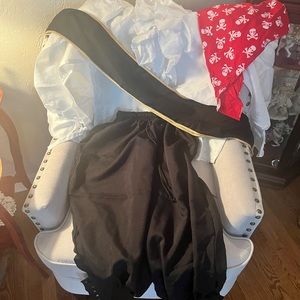 Mens XL pirate costume